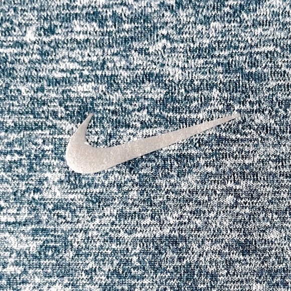 NIKE Running Quarter Zip - Picture 5 of 13